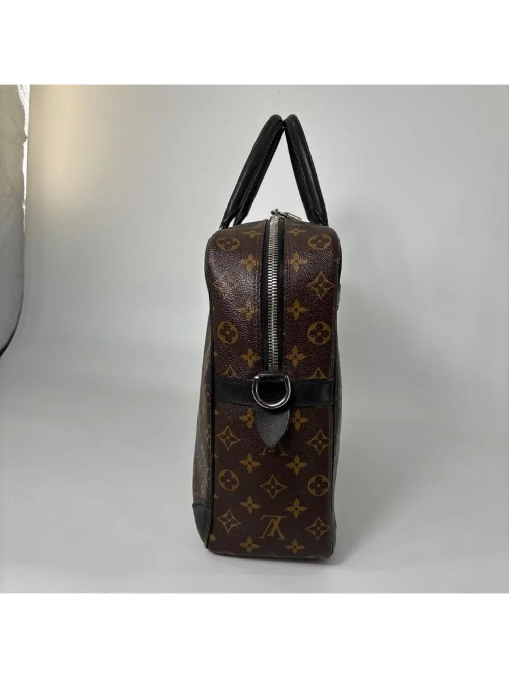 Louis Vuitton Monogram Macassar Porte Documents Voyage GM